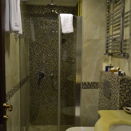 Hotel Divalis