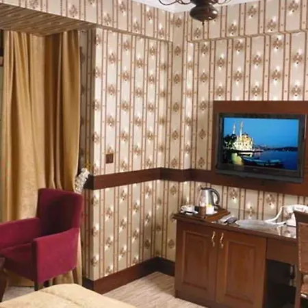 Hotel Divalis 4*